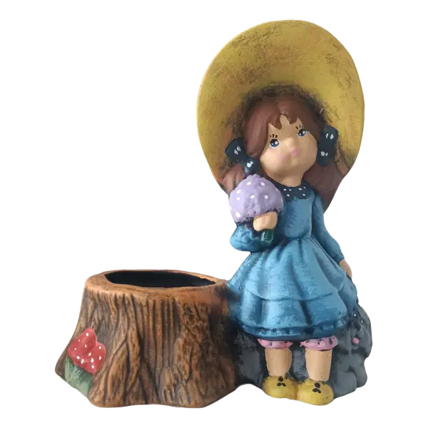 Ghiveci decorativ cu fetita si palarie | Ceramica handmade pentru flori si plante